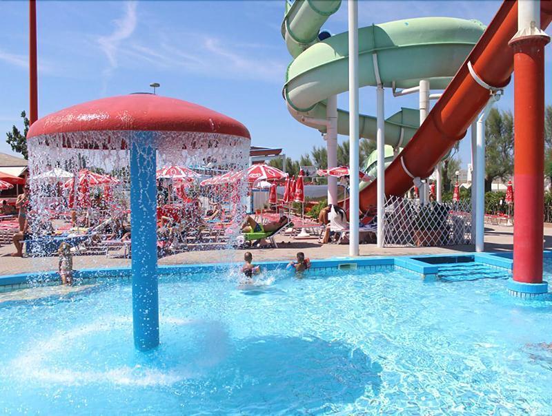 Hotel Villa Linda - Family Hotel - Nuova Costruzione Antisismica 리치오네 외부 사진