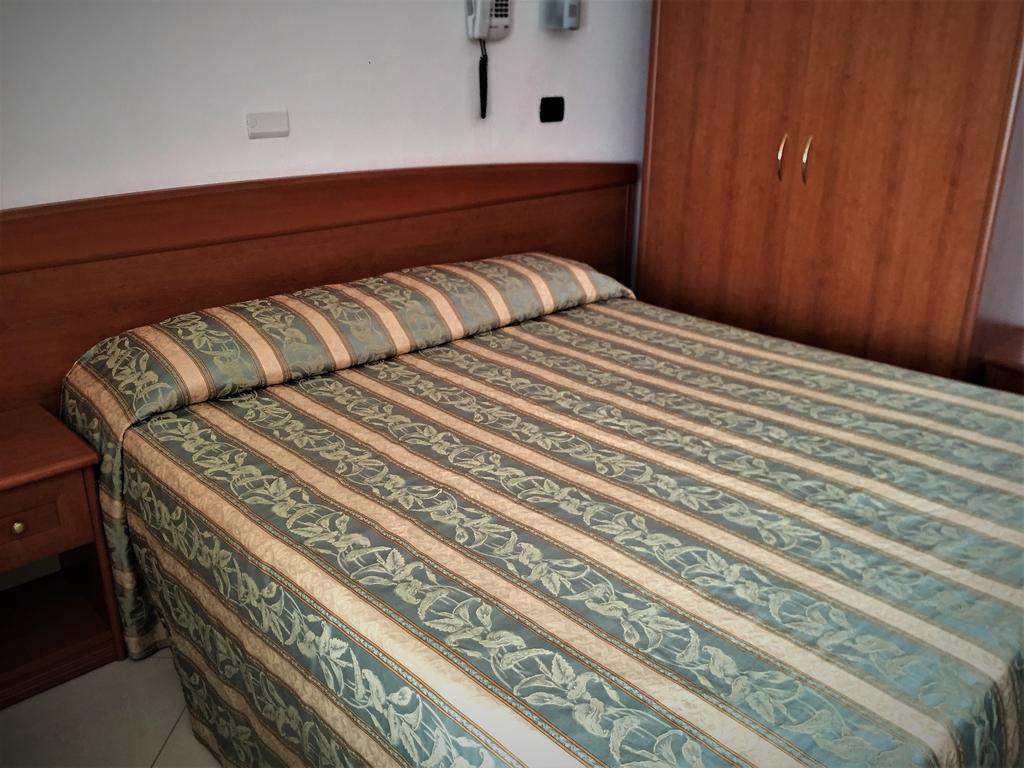 Hotel Villa Linda - Family Hotel - Nuova Costruzione Antisismica 리치오네 외부 사진