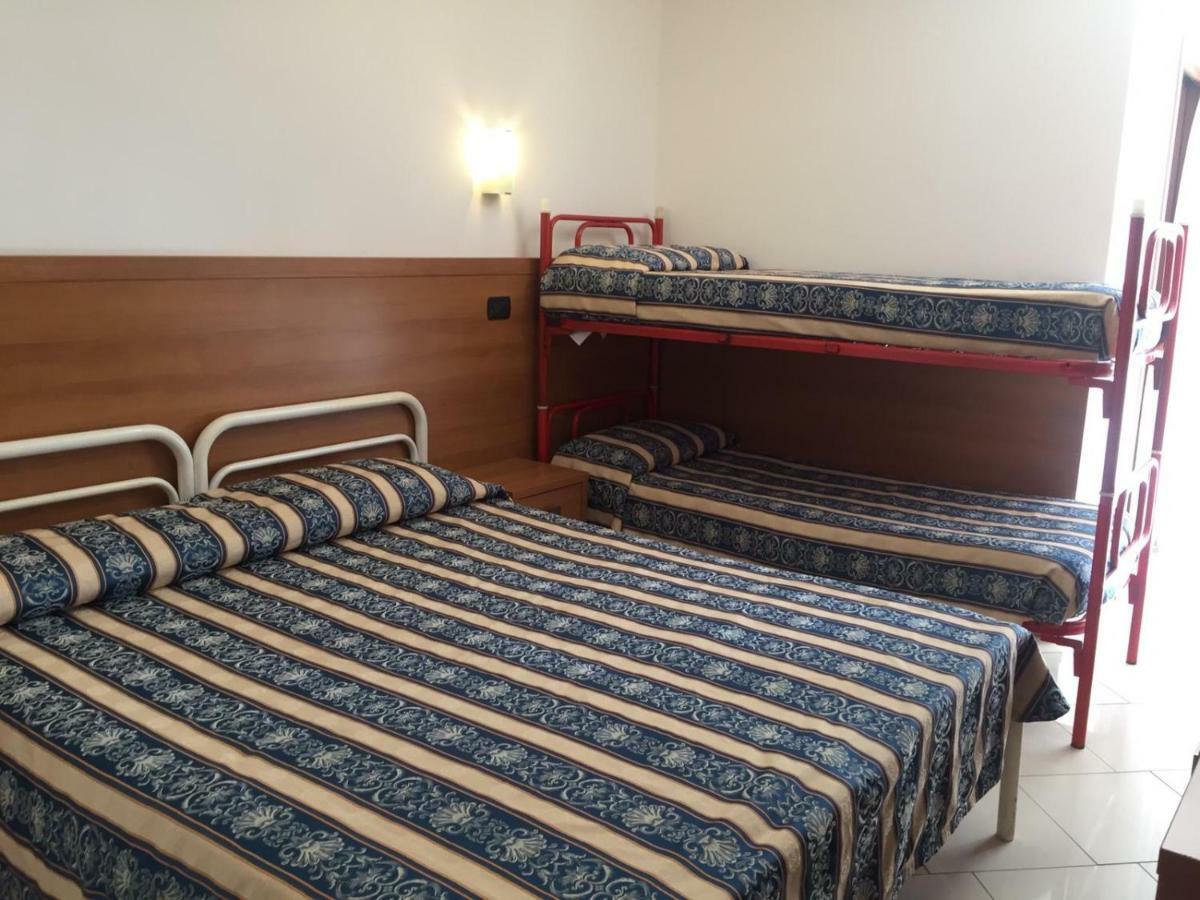 Hotel Villa Linda - Family Hotel - Nuova Costruzione Antisismica 리치오네 외부 사진